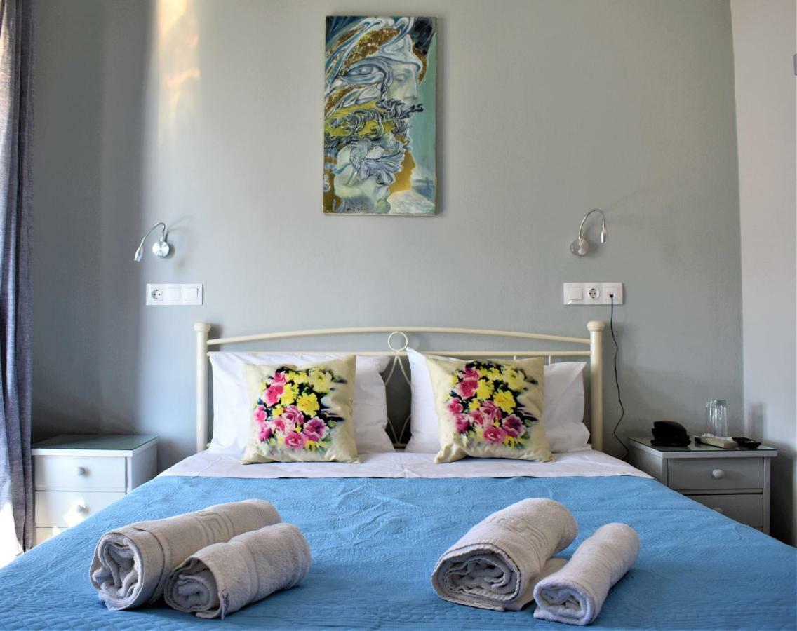 Aphrodite Art Hotel Aegina Екстер'єр фото